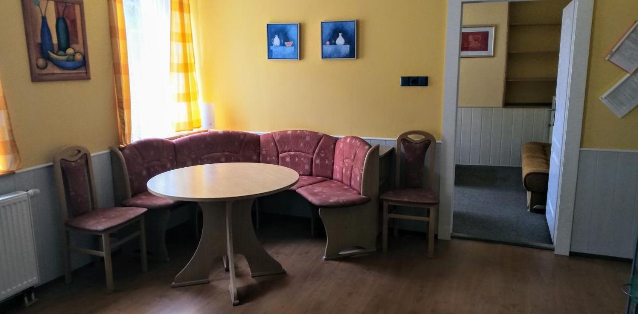 Penzion U Soudu Liberec Buitenkant foto